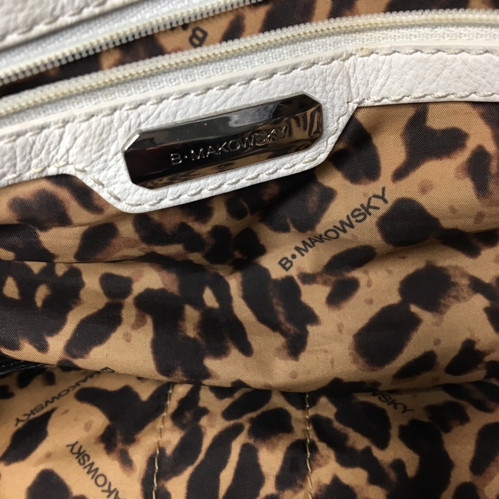 ✨b. makowsky bag✨ - Picture 5 of 6